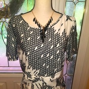 Perfect Summer Dress and Neclace Bundle